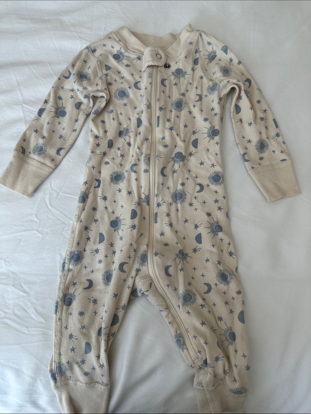 Hanna Andersson- Cream and Blue Celestial Zip One-Piece Pajamas